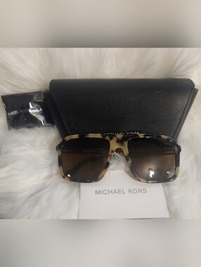 Michael Kors Women's Tortoiseshell Frame Sunshades and case